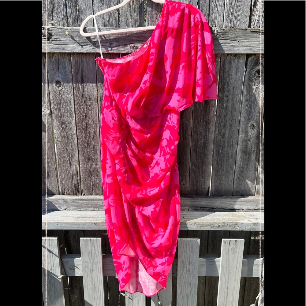 Women’s size small one shoulder pink flowered dress.